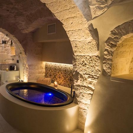 La Mandorla Luxury Trullo Bed & Breakfast Alberobello Dış mekan fotoğraf